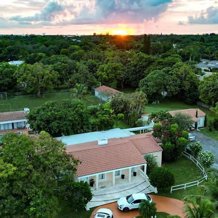 La Finca Miami Exterior photo