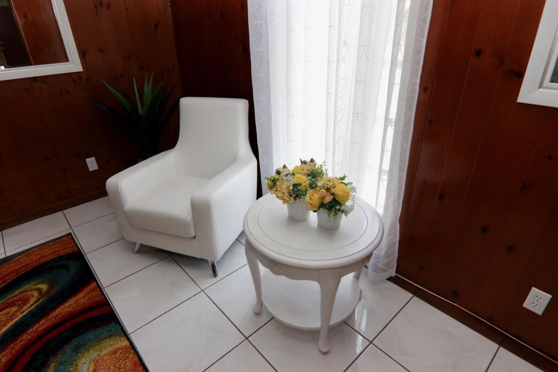 La Finca Miami Room photo